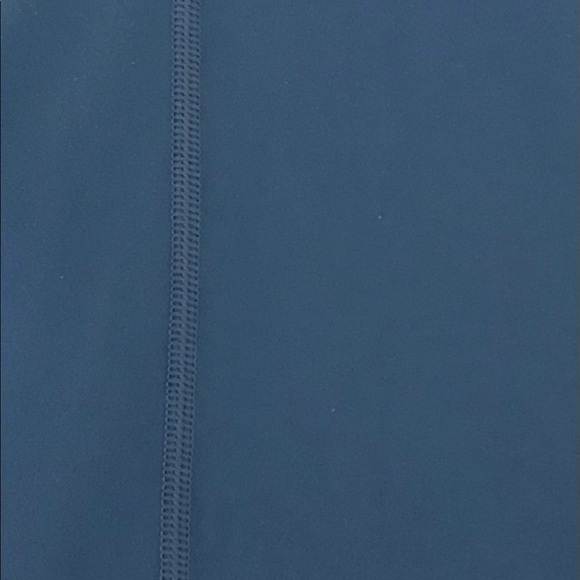 Lululemon racer back workout top - Picture 3 of 3